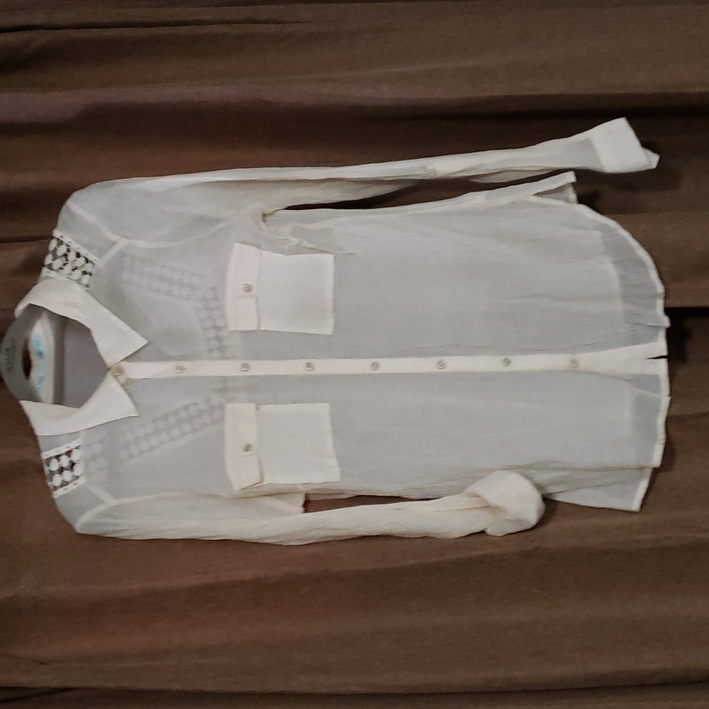 MAURICES button down blouse L